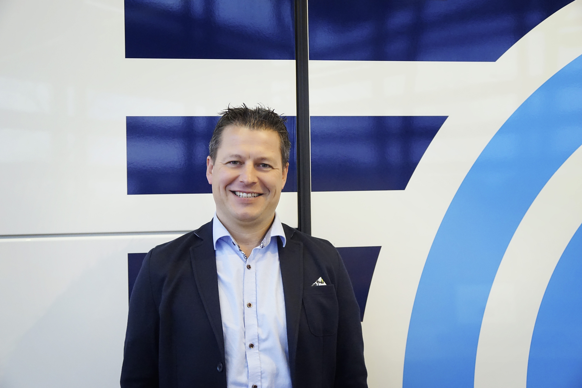 Daimler Buses Customer Campus in Mannheim; Tobias Wölki, Teamleiter Training Daimler Buses Customer Campus Mannheim: Alle Omnibus-Profi-Trainings erstmals unter einem Dach