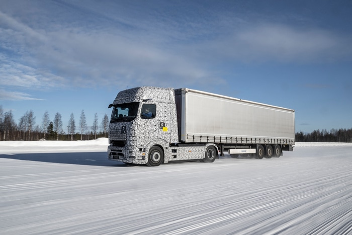 Kälte, Eis und Schnee erfolgreich getrotzt: Mercedes-Benz Trucks testet in Finnland Elektro-Lkw