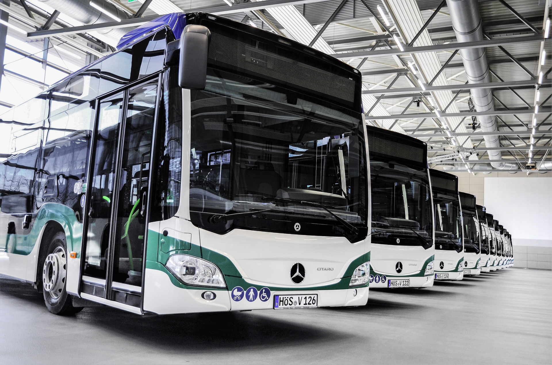 Bus company Vogel adds 26 new Citaro hybrids to its fleet