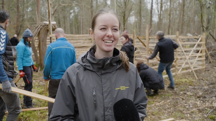 Get to the spades, get set, go! Daimler truck employees plant trees for near-natural reforestation