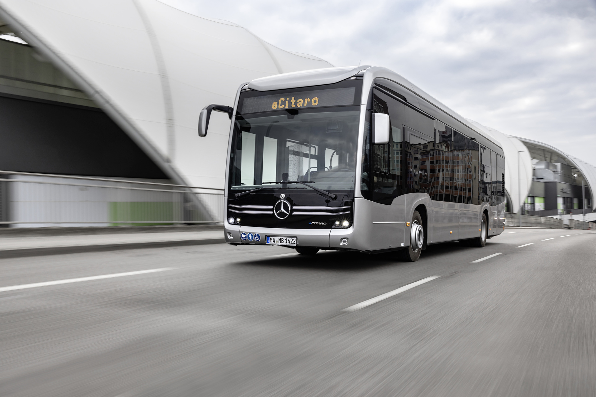 The all-electric Mercedes-Benz eCitaro city bus with the latest generation of batteries