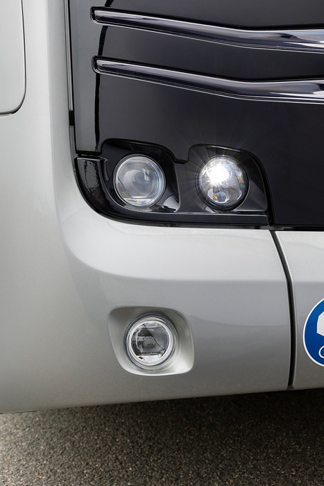 Der vollelektrisch angetriebene Stadtbus Mercedes-Benz eCitaro mit Batterien der neuesten Generation