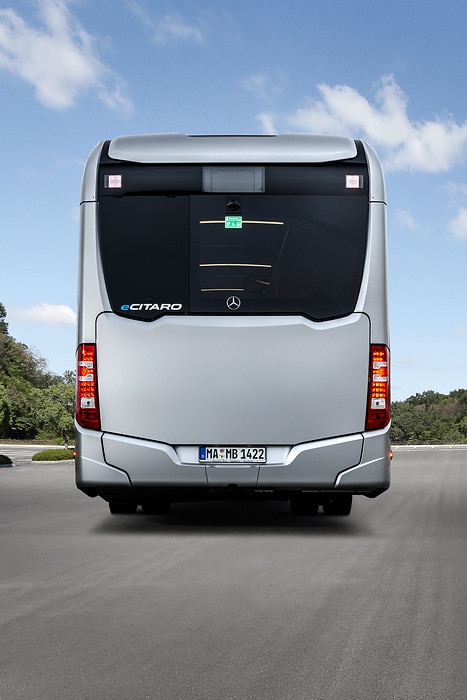 Der vollelektrisch angetriebene Stadtbus Mercedes-Benz eCitaro mit Batterien der neuesten Generation