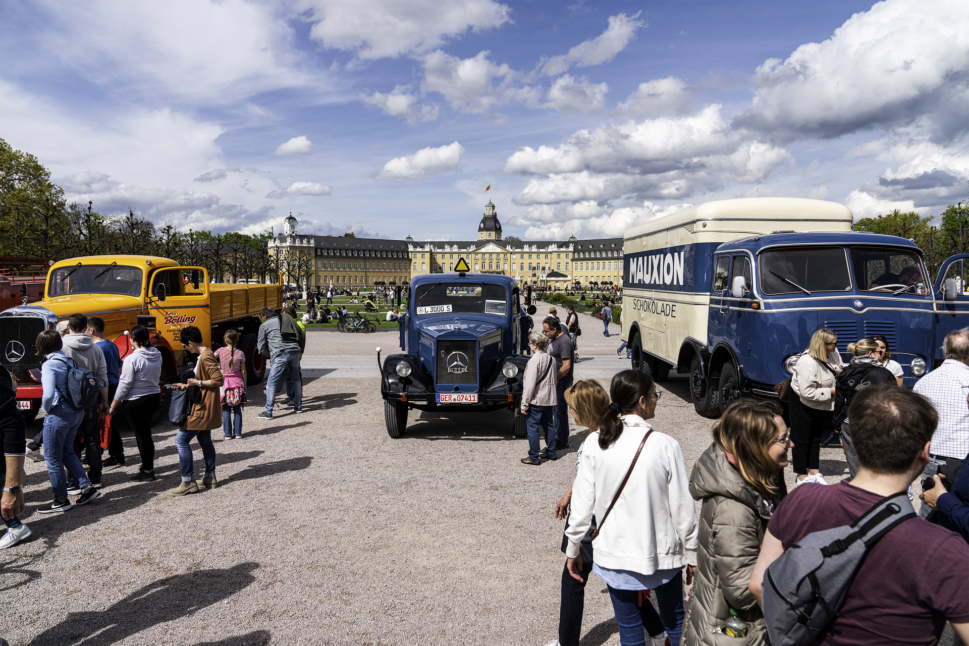 Fest für Classic-Fans in Karlsruhe: Mercedes-Benz Trucks mit Oldtimer-Highlights beim „Tribut an Carl Benz“