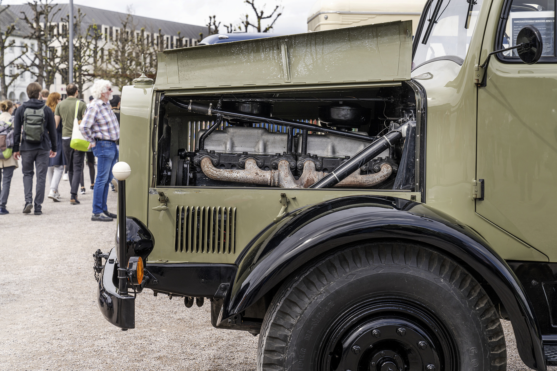 Fest für Classic-Fans in Karlsruhe: Mercedes-Benz Trucks mit Oldtimer-Highlights beim „Tribut an Carl Benz“