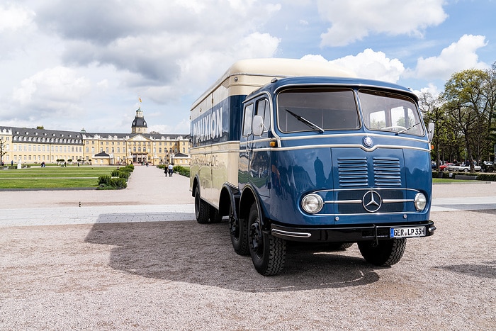 Celebration for classic vehicle fans in Karlsruhe: Mercedes-Benz Trucks with classic vehicle highlights at the “Tribute to Carl Benz”