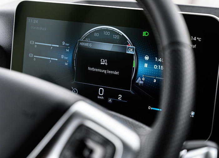 One million Active Brake Assist emergency braking assistants sold: Daimler Truck celebrates milestone for safety in trucks and buses