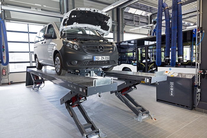 Neues Daimler Buses Service Center in Berlin: Modernstes Omniplus Servicezentrum in Europa