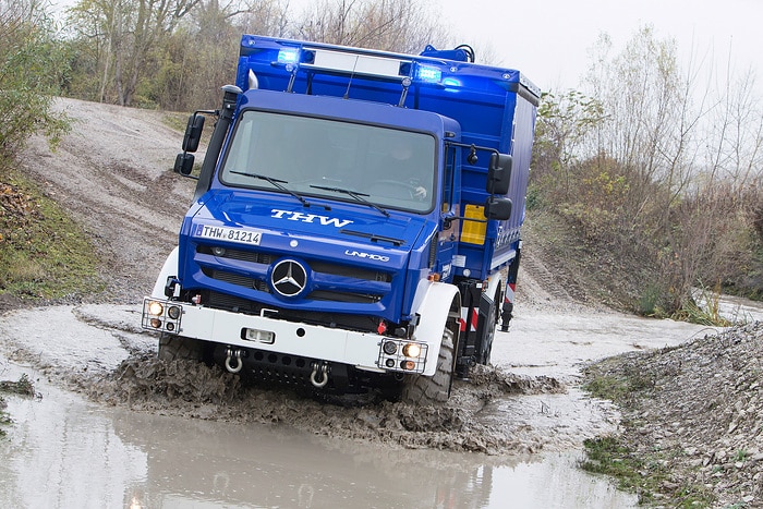 Mercedes-Benz Unimog U 5023 auf der Demopark 2023: bewährter Katastrophenhelfer für Städte und Kommunen in extremen Wettersituationen