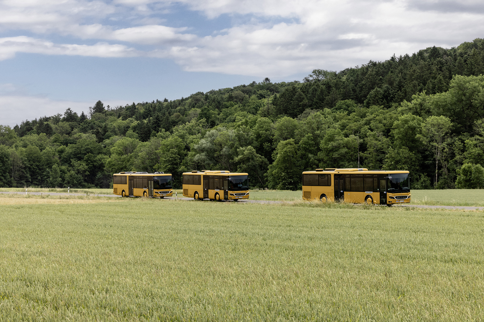 Setra MultiClass 500 LE, S 510 LE, S 515 LE, Honiggelb metallic Pressefahrt Schwäbisch Gmünd: Die neue Setra MultiClass 500 LE