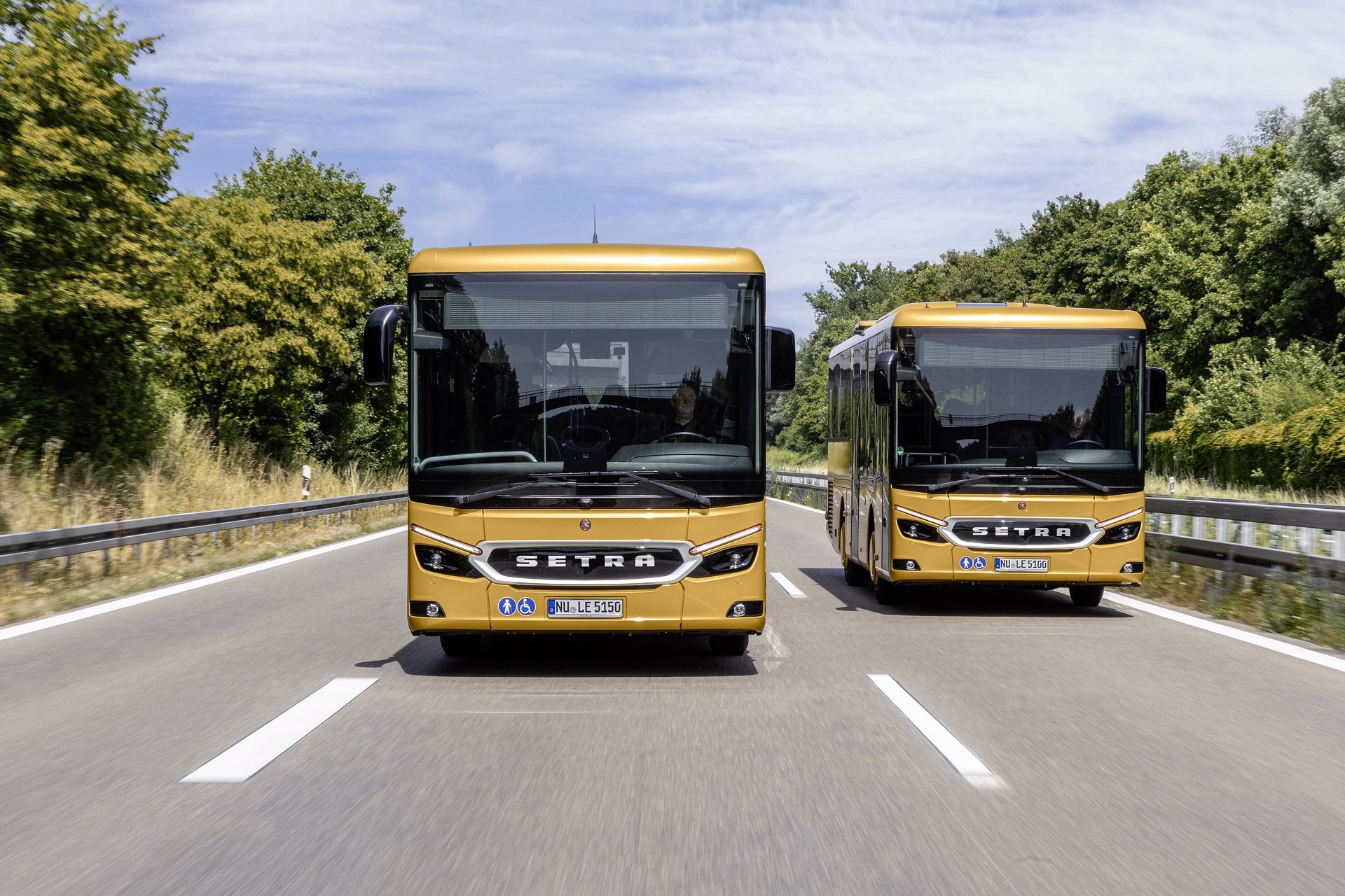 Setra MultiClass 500 LE, S 510 LE, S 515 LE, Honiggelb metallic Pressefahrt Schwäbisch Gmünd: Die neue Setra MultiClass 500 LE