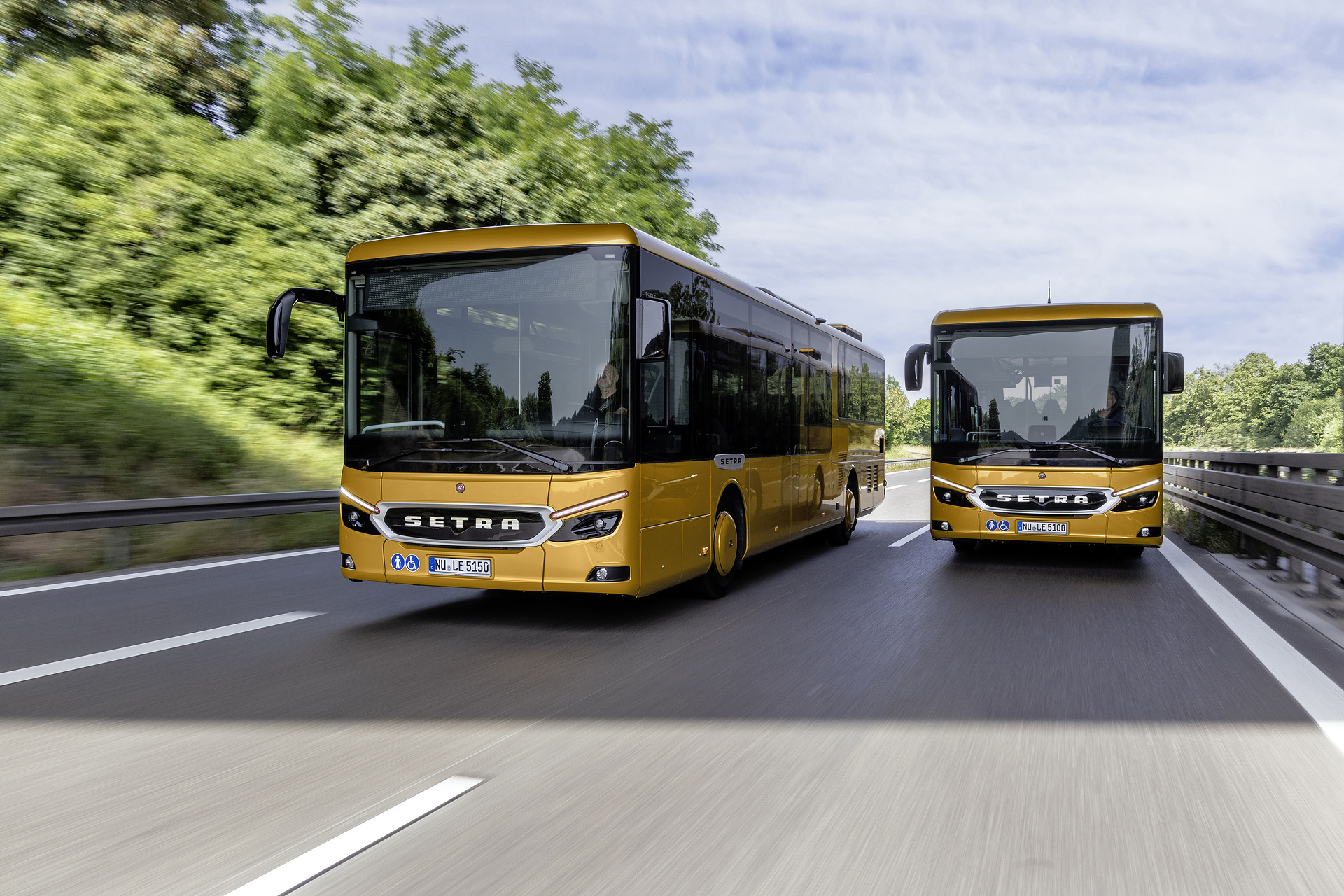 Setra MultiClass 500 LE, S 510 LE, S 515 LE, Honiggelb metallic Pressefahrt Schwäbisch Gmünd: Die neue Setra MultiClass 500 LE