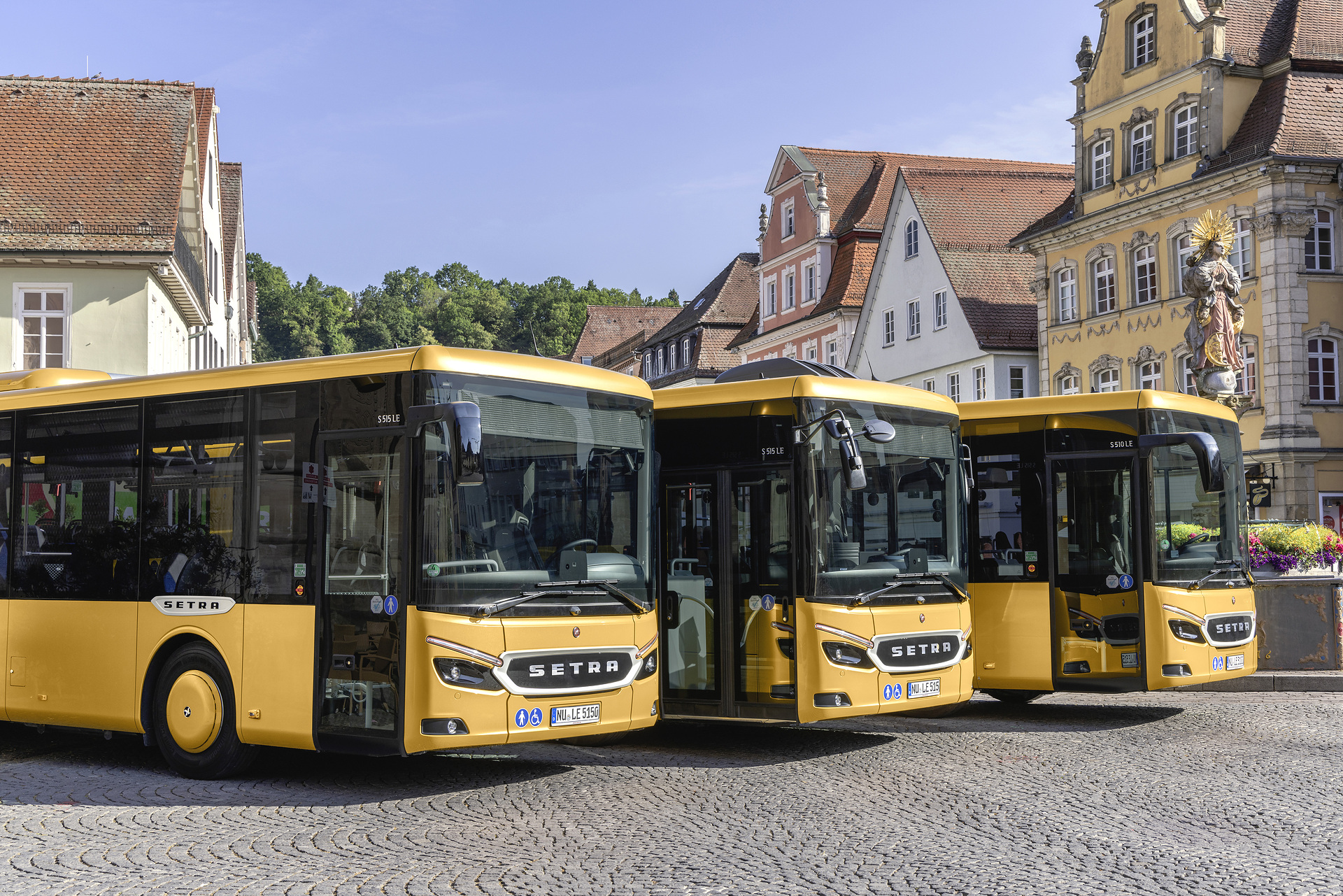 Setra MultiClass 500 LE, S 510 LE, S 515 LE, Honiggelb metallic Pressefahrt Schwäbisch Gmünd: Die neue Setra MultiClass 500 LE