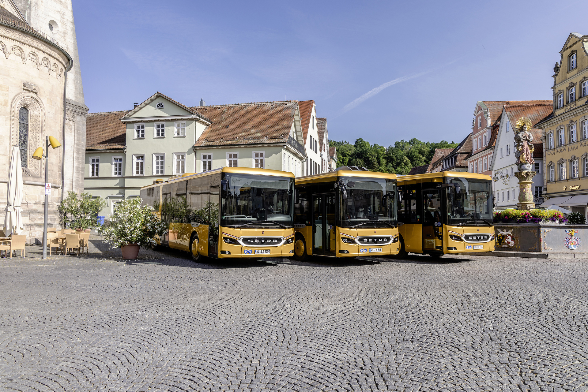 Setra MultiClass 500 LE, S 510 LE, S 515 LE, Honiggelb metallic Pressefahrt Schwäbisch Gmünd: Die neue Setra MultiClass 500 LE