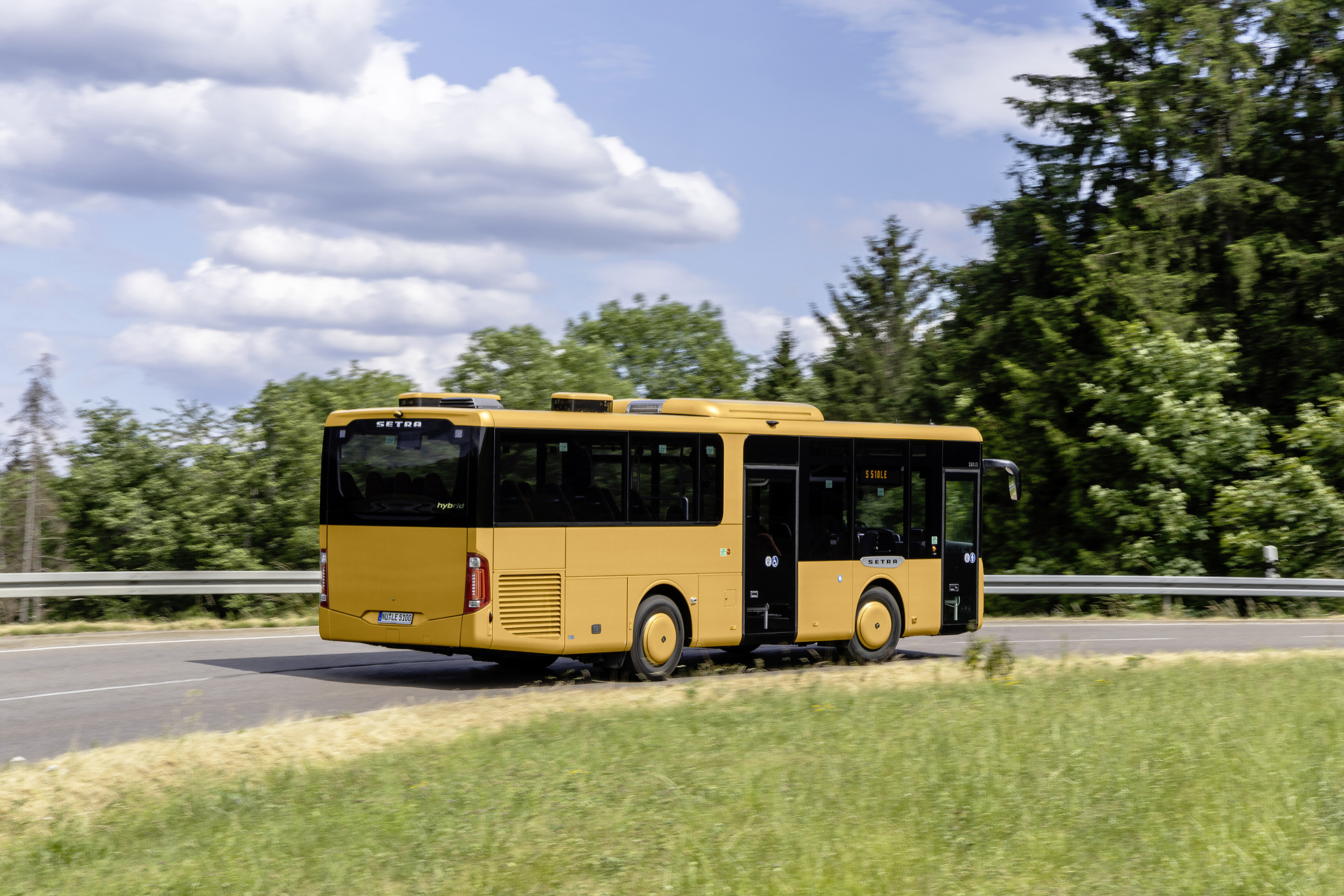 Setra MultiClass 500 LE, S 510 LE, Honiggelb metallic Pressefahrt Schwäbisch Gmünd: Setra MultiClass 500 LE