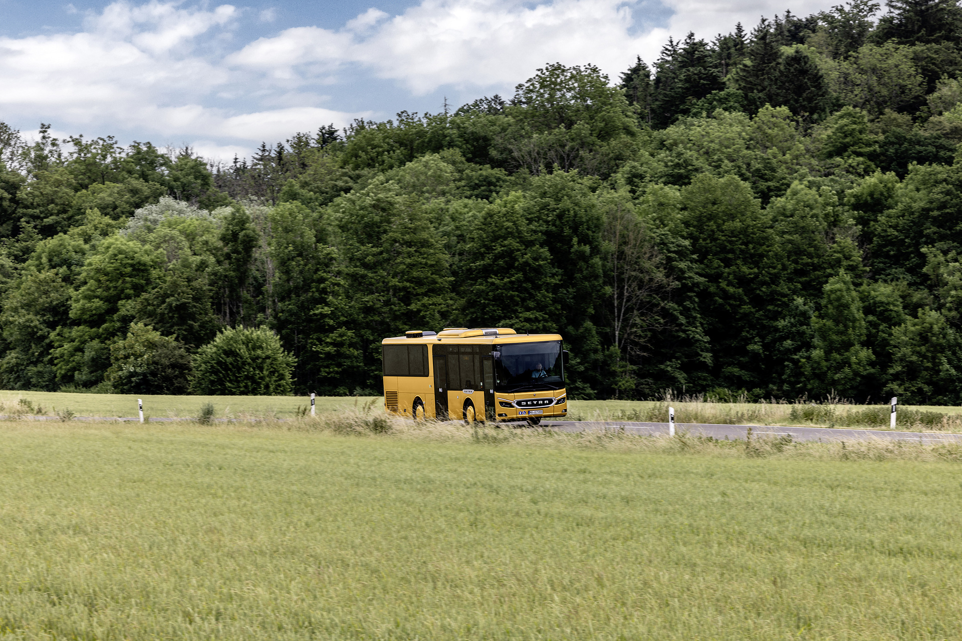 Setra MultiClass 500 LE, S 510 LE, Honiggelb metallic Pressefahrt Schwäbisch Gmünd: Setra MultiClass 500 LE