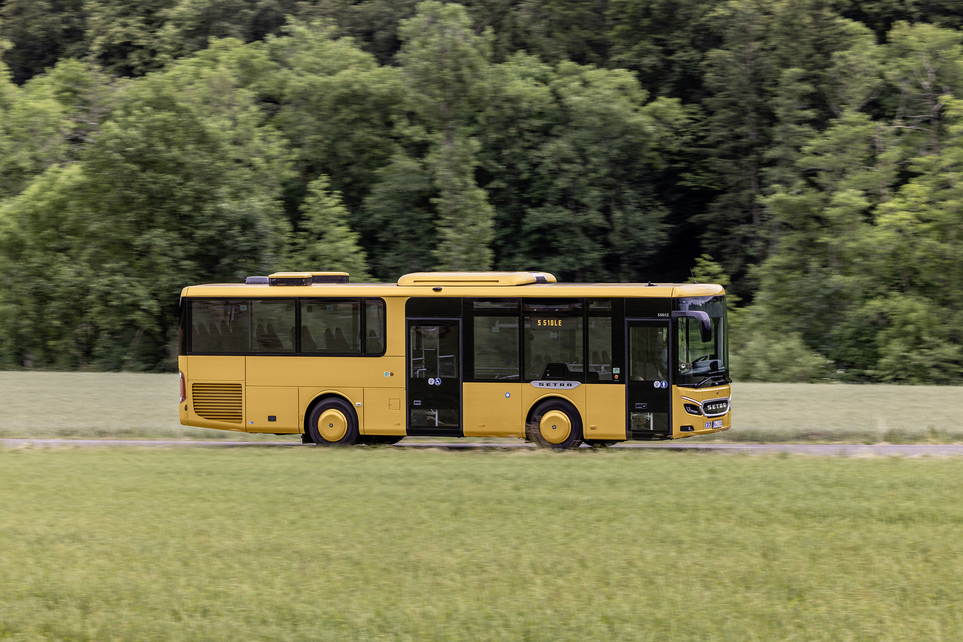 Setra MultiClass 500 LE, S 510 LE, Honiggelb metallic Pressefahrt Schwäbisch Gmünd: Setra MultiClass 500 LE