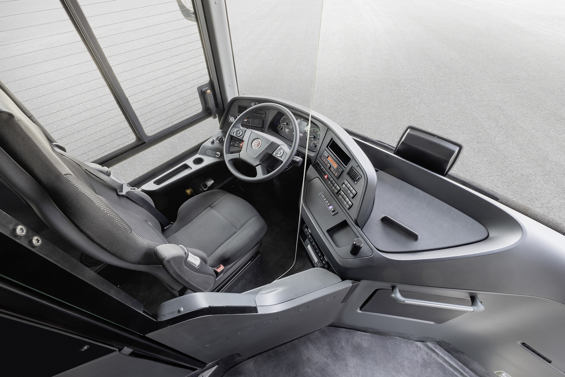Setra MultiClass 500 LE, S 510 LE, Honiggelb metallic Pressefahrt Schwäbisch Gmünd: Setra MultiClass 500 LE
