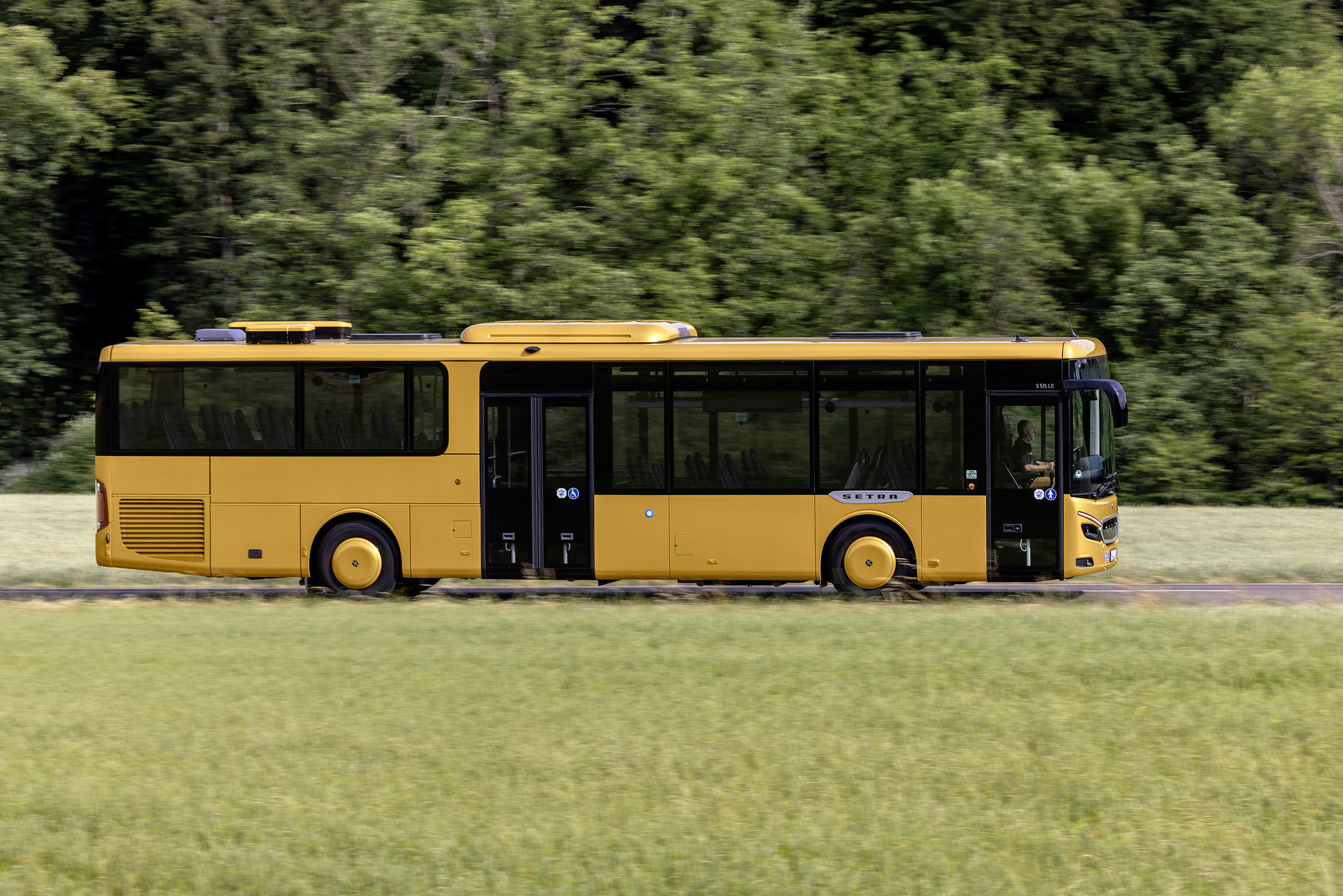 Setra MultiClass 500 LE, S 515 LE, Honiggelb metallic Pressefahrt Schwäbisch Gmünd: Die neue Setra MultiClass 500 LE