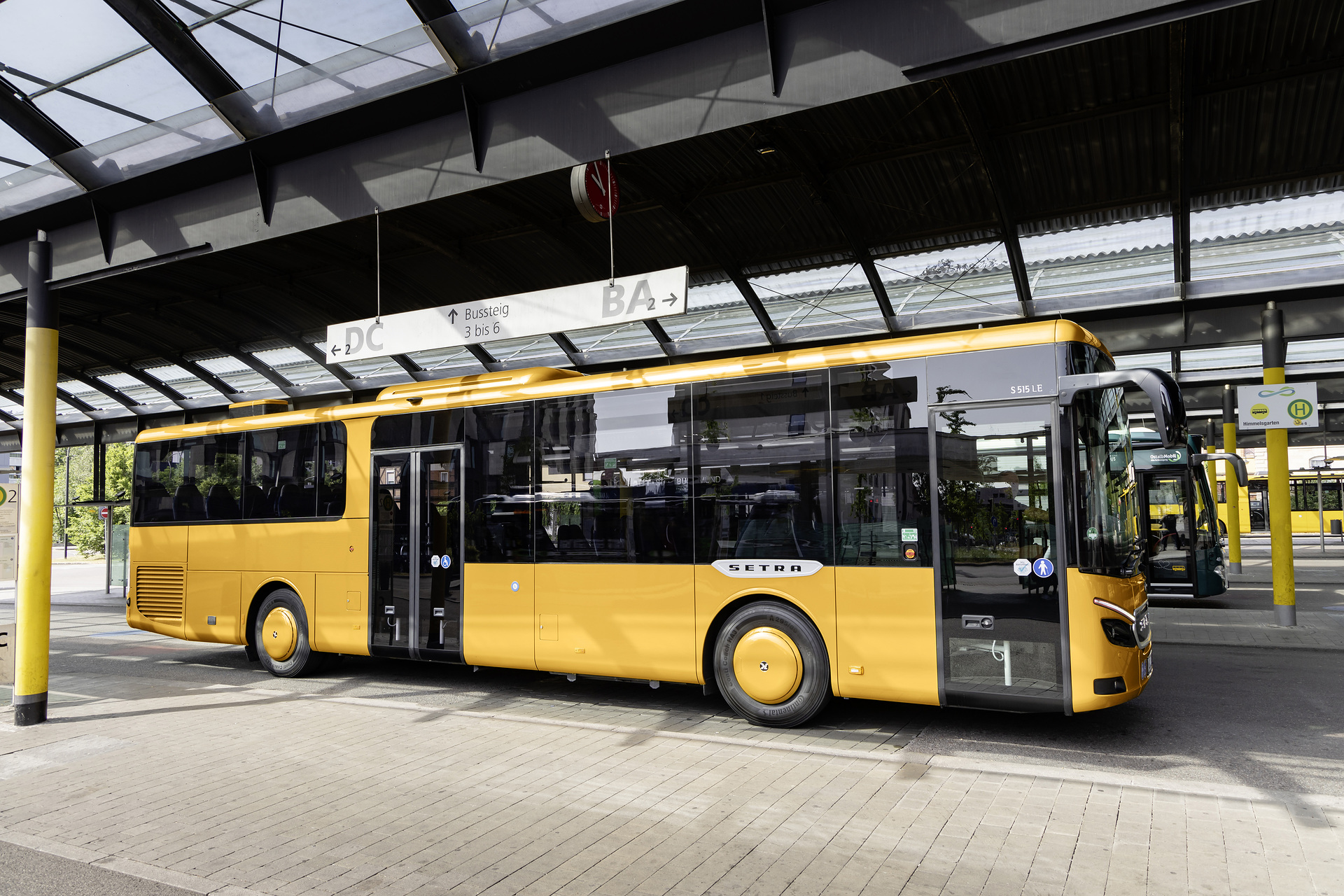 Setra MultiClass 500 LE, S 515 LE, Honiggelb metallic Pressefahrt Schwäbisch Gmünd: Die neue Setra MultiClass 500 LE