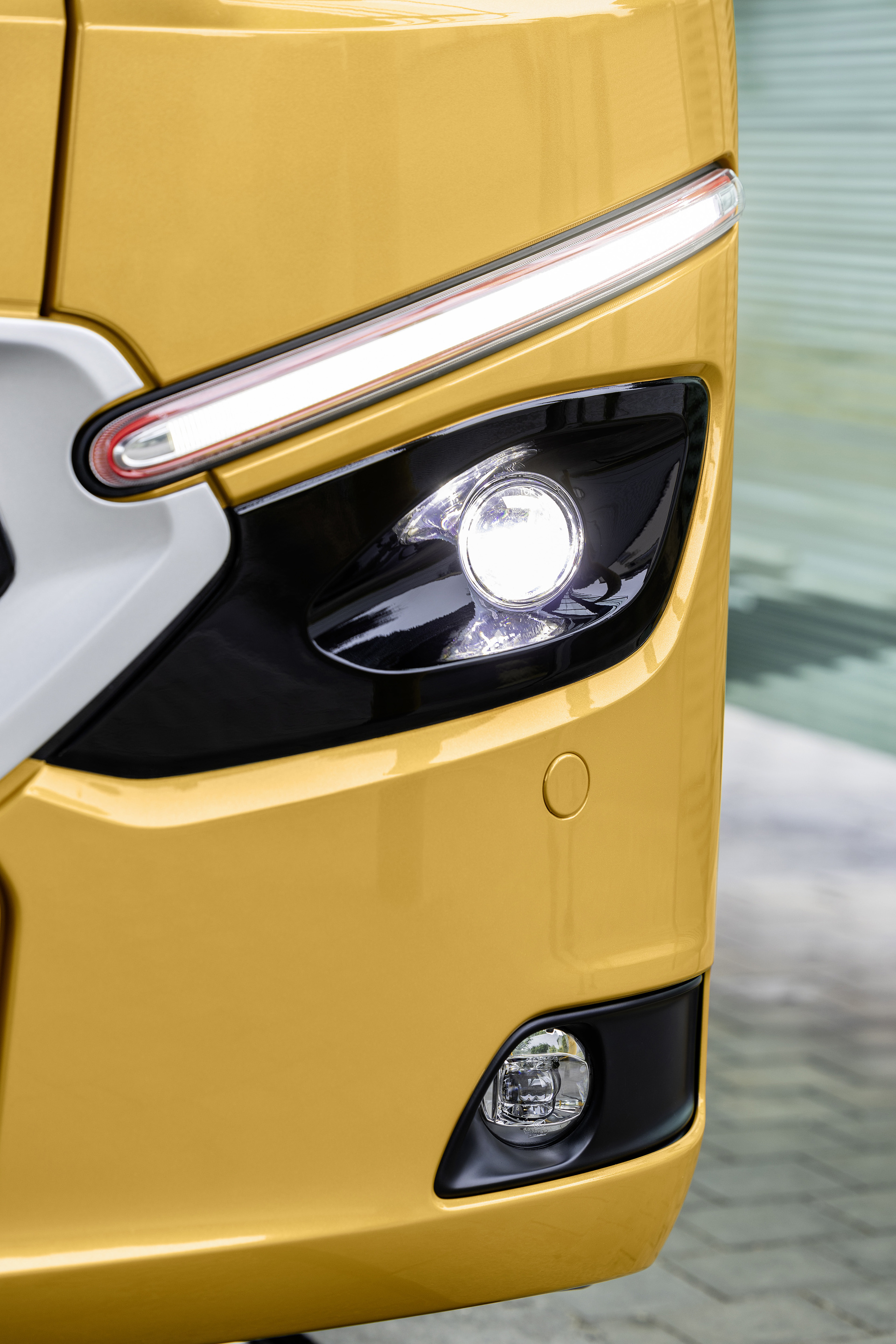 Setra MultiClass 500 LE, S 515 LE, Honiggelb metallic Pressefahrt Schwäbisch Gmünd: Die neue Setra MultiClass 500 LE