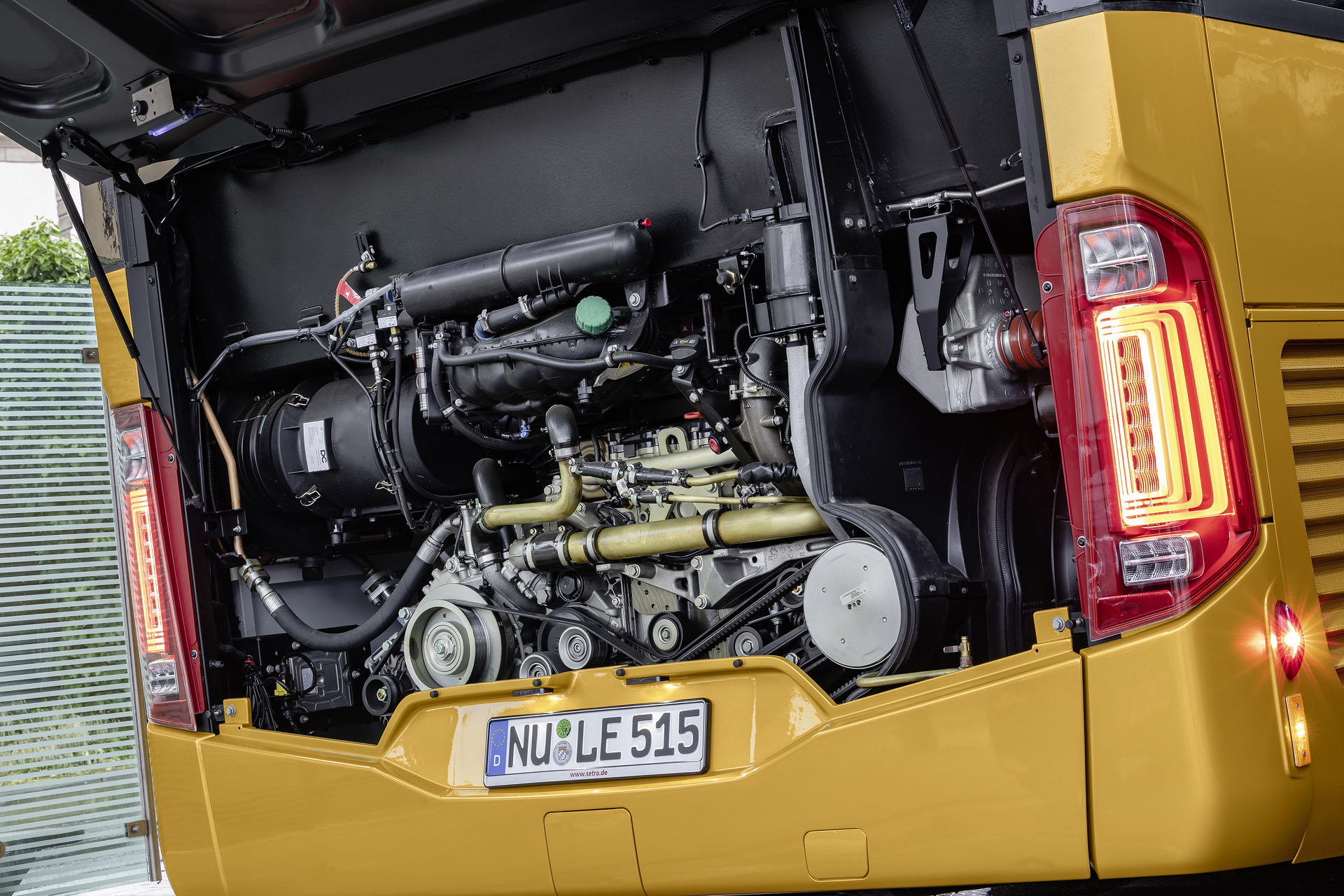 Setra MultiClass 500 LE, S 515 LE, Honiggelb metallic Pressefahrt Schwäbisch Gmünd: Die neue Setra MultiClass 500 LE