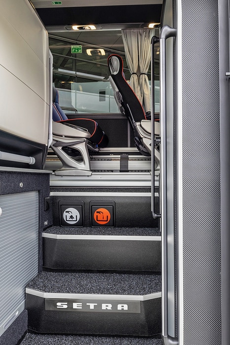 Setra S 515 HD test vehicle