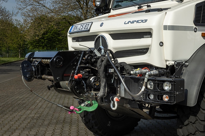 Erprobungseinsatz für den Zivilschutz im Ernstfall: BBK lotet Einsetzbarkeit hochgeländegängiger Unimog aus