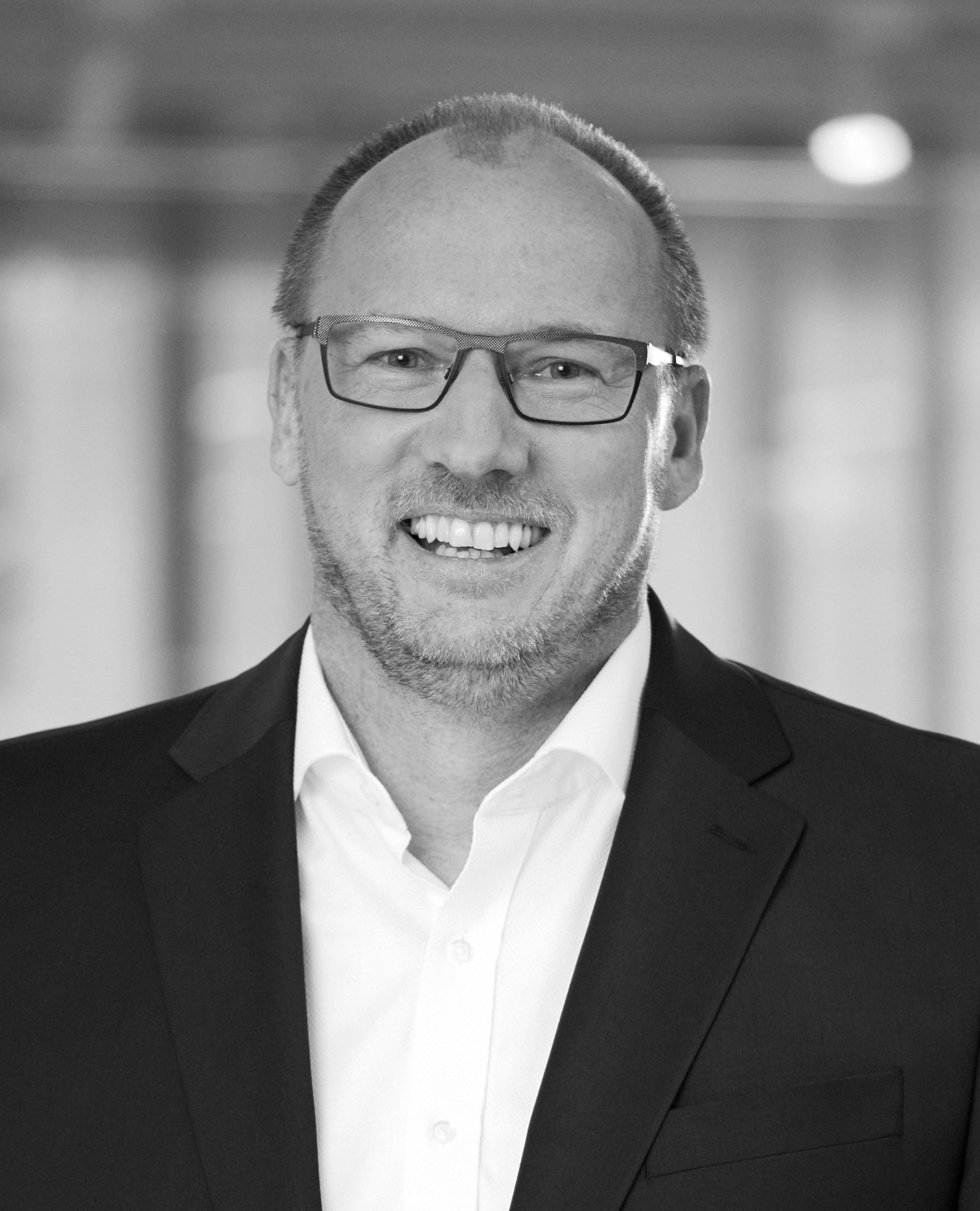 Jochen Götz, Member of the Board of Management of Daimler Truck Holding AG, responsible for Finance and Controlling. Daimler Truck mourns the death of Chief Financial Officer Jochen Goetz