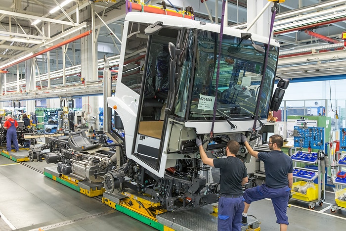 Kommunaler Saubermann Mercedes-Benz Econic: 25-jährige Innovationsgeschichte mit Zukunft