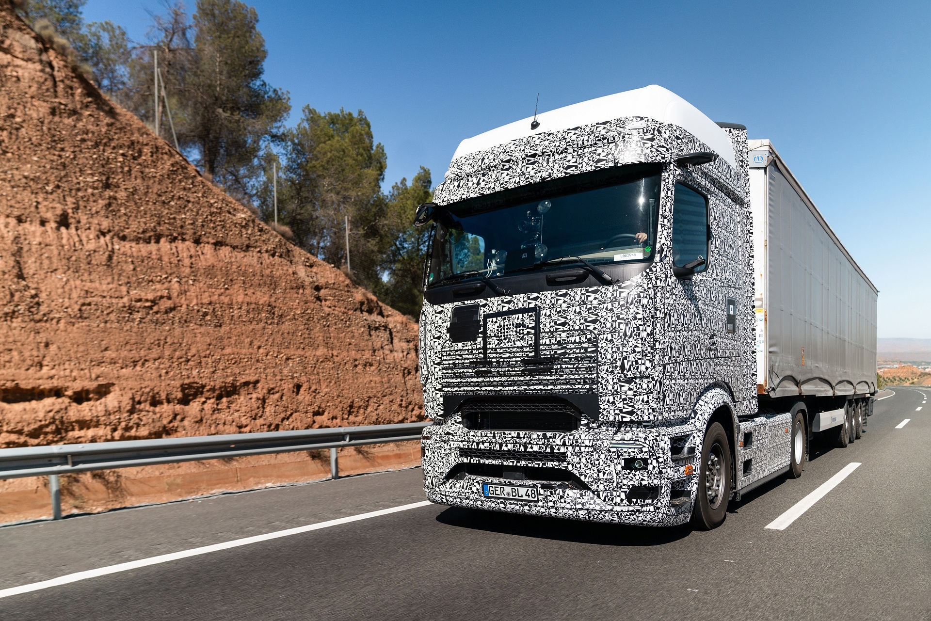 Successful summer testing of the Mercedes-Benz eActros 600 in Spain Successful summer testing of the Mercedes-Benz eActros 600 in Spain