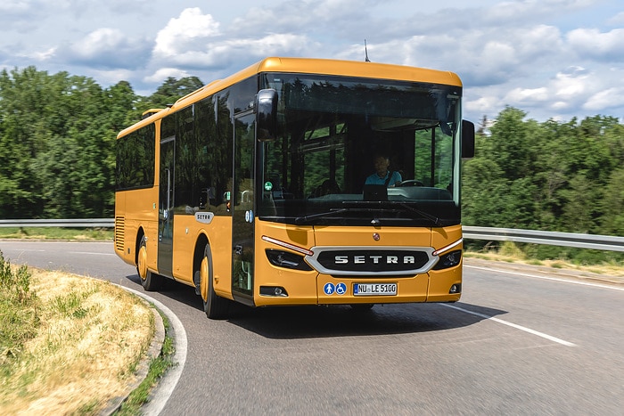 Daimler Buses auf der Messe Busworld Europe 2023 in Brüssel: Elektromobilität, Sicherheit und Nachhaltigkeit im Mittelpunkt