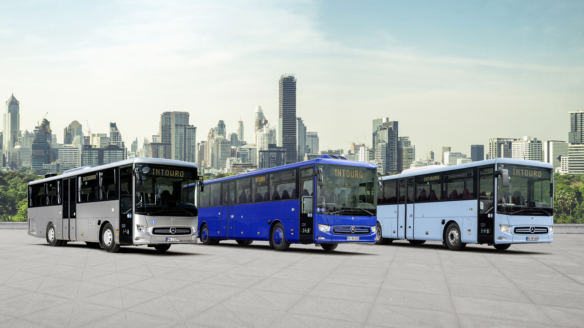 Daimler Buses at Busworld Europe 2023 in Brussels:  focus on electromobility, safety and sustainability