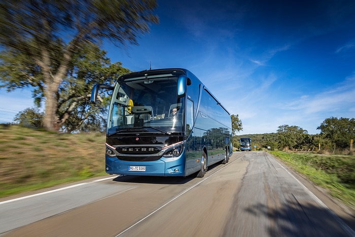 Daimler Buses auf der Messe Busworld Europe 2023 in Brüssel: Elektromobilität, Sicherheit und Nachhaltigkeit im Mittelpunkt