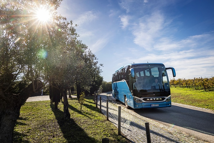 Daimler Buses auf der Messe Busworld Europe 2023 in Brüssel: Elektromobilität, Sicherheit und Nachhaltigkeit im Mittelpunkt