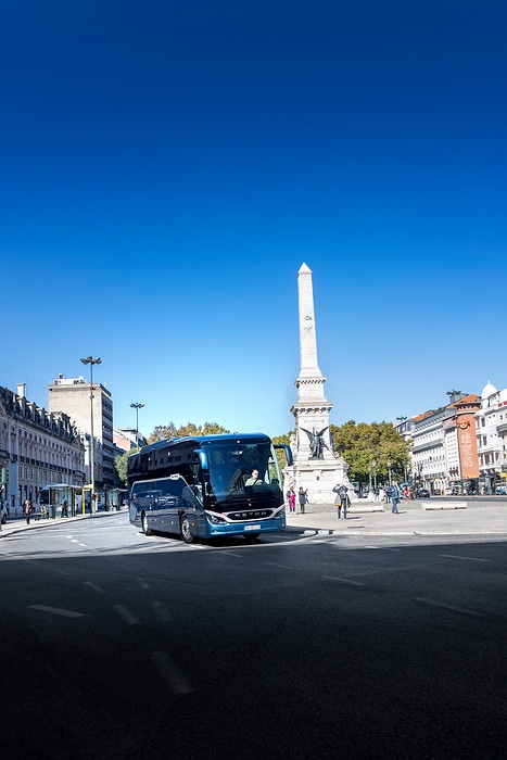 Daimler Buses auf der Messe Busworld Europe 2023 in Brüssel: Elektromobilität, Sicherheit und Nachhaltigkeit im Mittelpunkt