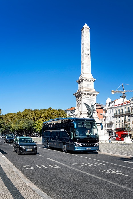 Daimler Buses auf der Messe Busworld Europe 2023 in Brüssel: Elektromobilität, Sicherheit und Nachhaltigkeit im Mittelpunkt