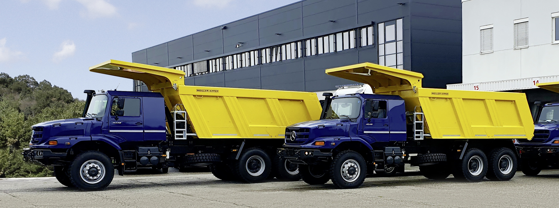 Mercedes-Benz Special Trucks delivers over 100 Zetros off-road trucks to Ukraine