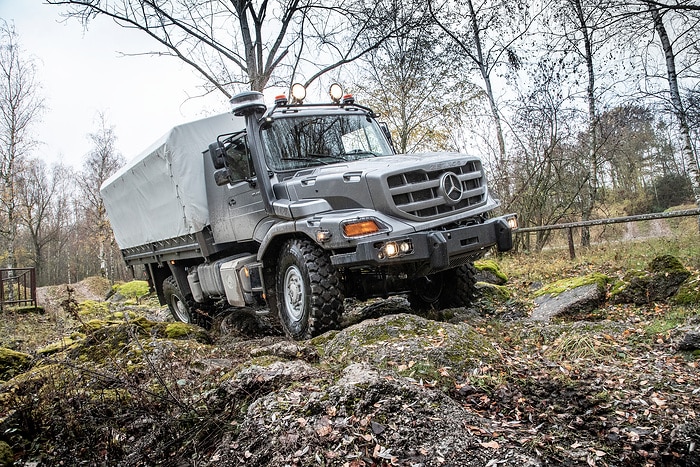 Mercedes-Benz Special Trucks delivers over 100 Zetros off-road trucks to Ukraine