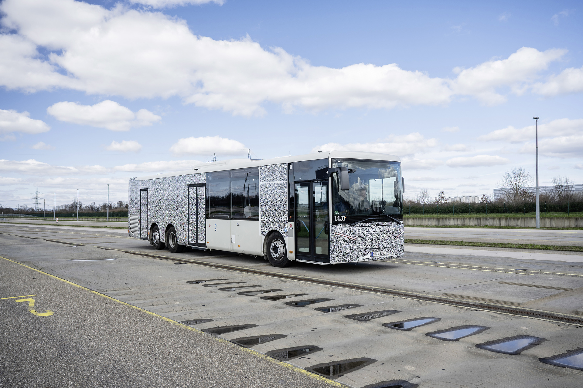 Time-lapse endurance test: merciless rough road testing of the new Setra MultiClass LE