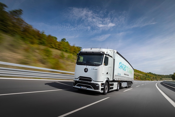 Mercedes-Benz Trucks celebrates world premiere of the battery electric long-haul truck eActros 600