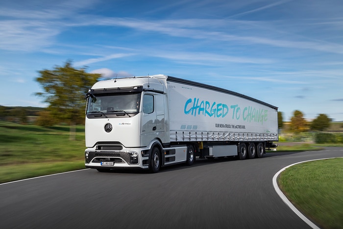 Mercedes-Benz Trucks celebrates world premiere of the battery electric long-haul truck eActros 600