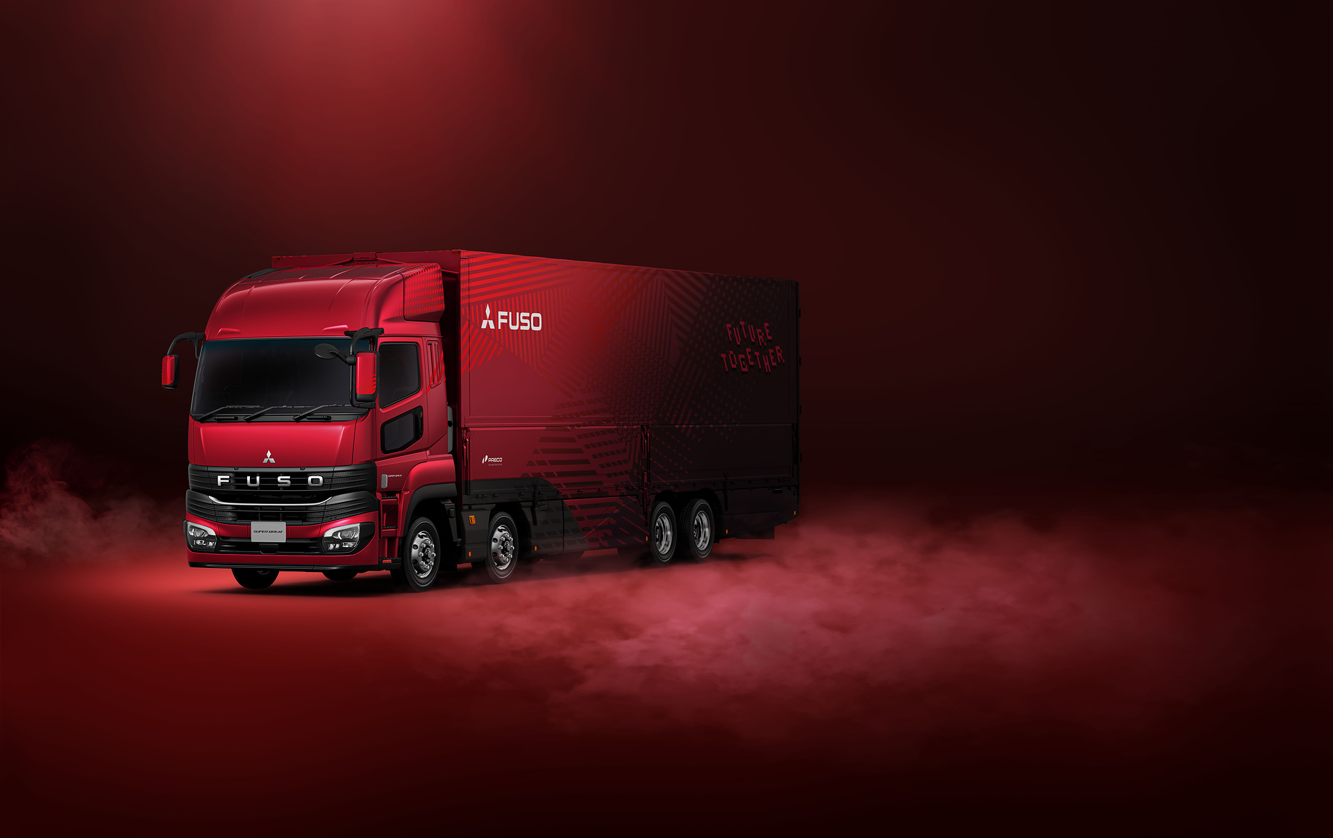 New FUSO Super Great heavy-duty truck Oct 2023 half front angle-view JAPAN MOBILITY SHOW 2023: Daimler Truck subsidiary FUSO presents fully remodelled heavy-duty truck Super Great