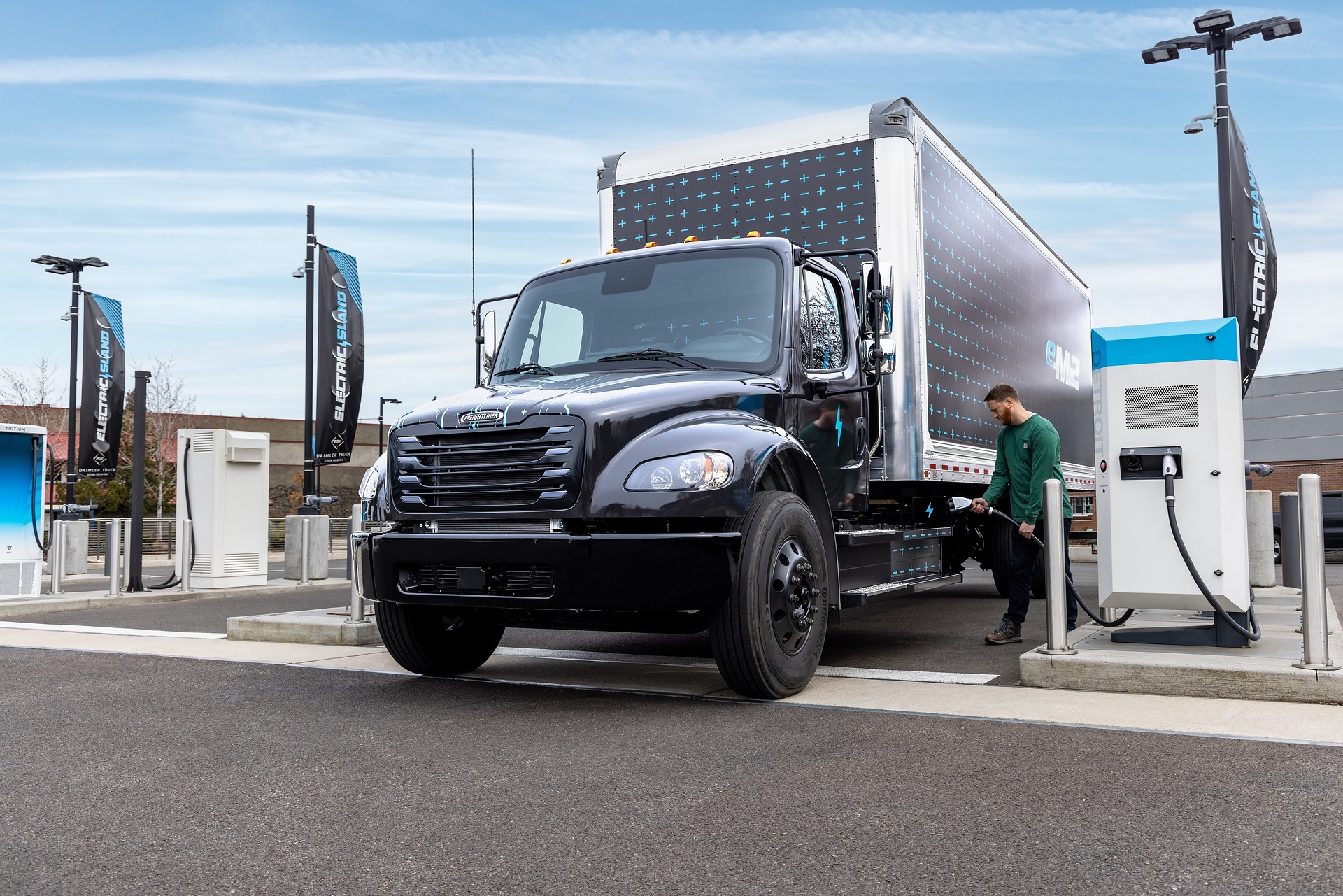 Daimler Truck North America starts series production of battery electric Freightliner eM2