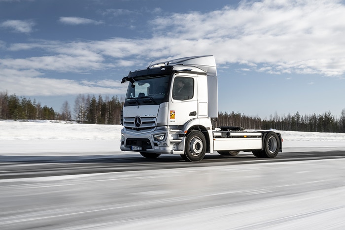 Der eActros im Winter: Fragen und Antworten zum Betrieb bei Kälte, Eis und Schnee