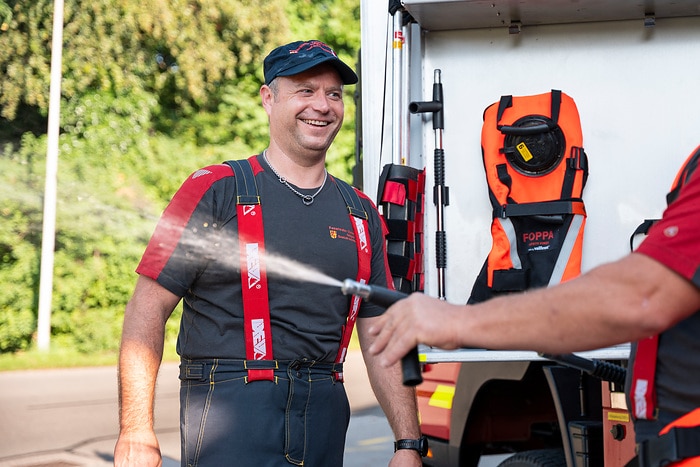 Retten, Löschen, Bergen, Schützen: FUSO Canter 4x4 im Einsatz bei der Schweizer Feuerwehr