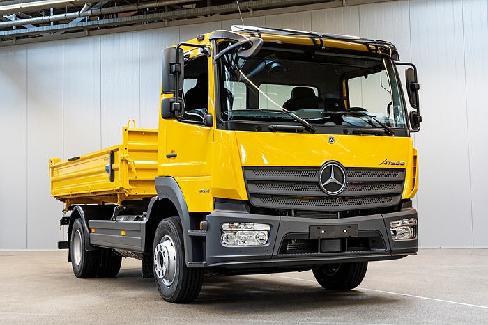 25th anniversary of the Mercedes-Benz Atego: A truck as versatile as the transport tasks in distribution haulage