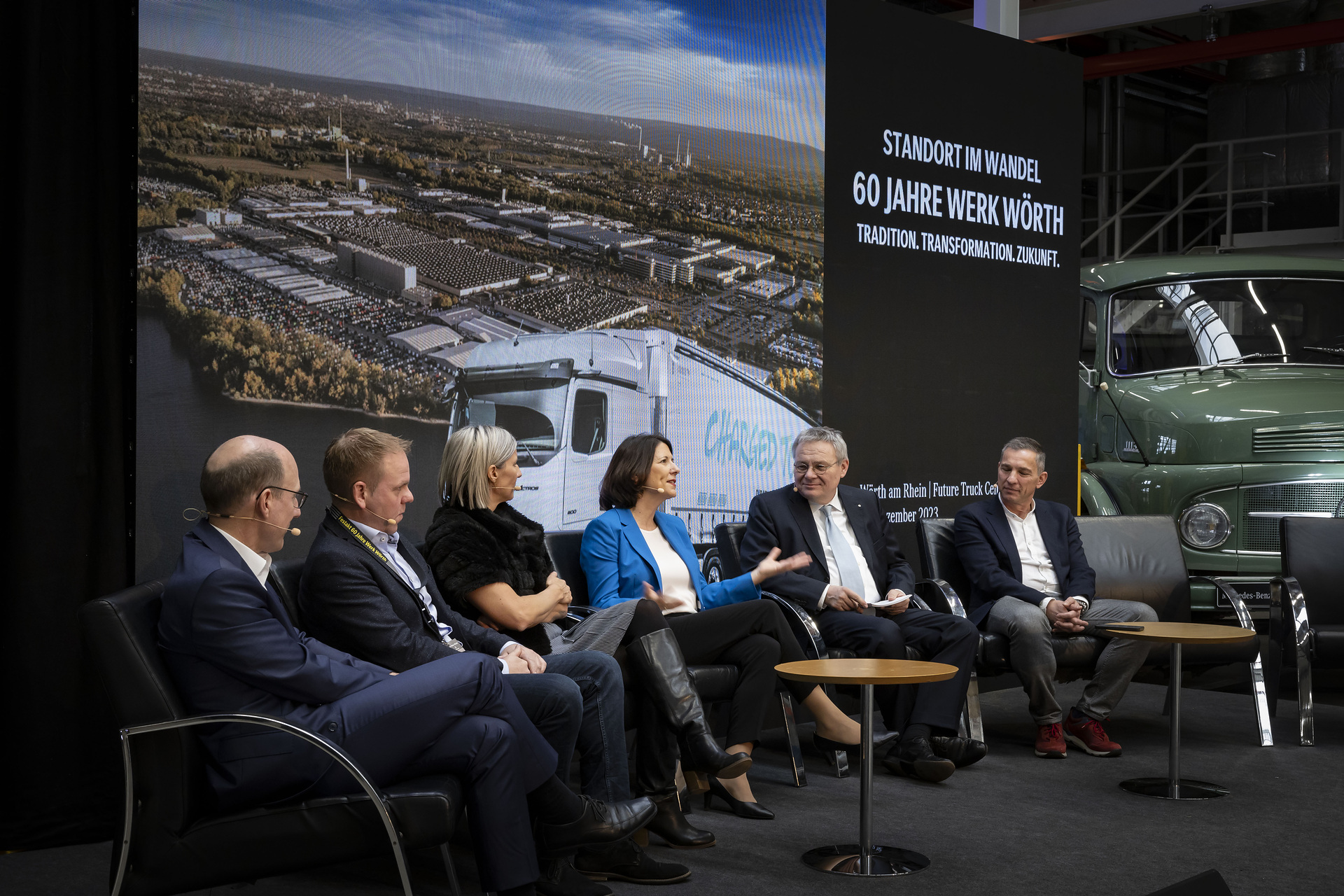 Höhepunkt des Jubiläumsjahres im Mercedes-Benz Werk Wörth: 60 Jahre Tradition – Transformation – Zukunft