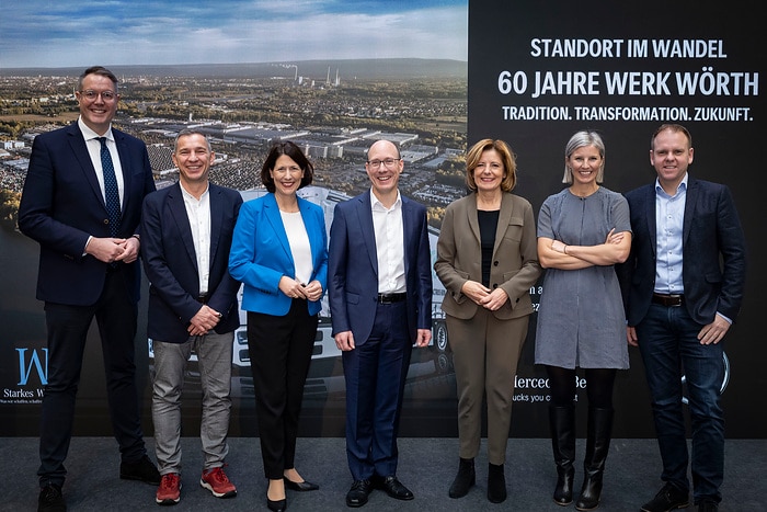 Höhepunkt des Jubiläumsjahres im Mercedes-Benz Werk Wörth: 60 Jahre Tradition – Transformation – Zukunft