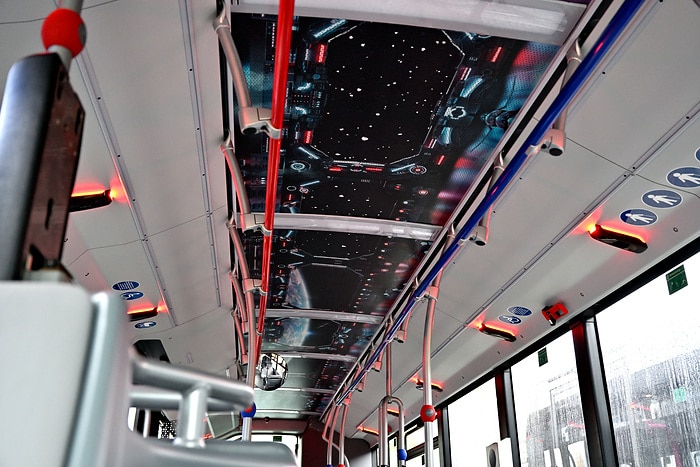 Neues aus der Kreativwerkstatt Spillmann: Motivbusse überraschen mit Außendesign